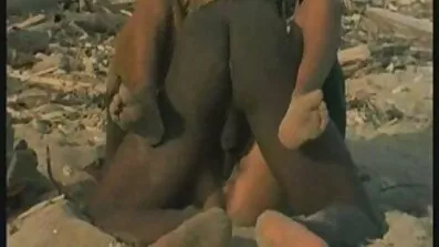 មេធ្មប់ charmed pussy របស់ក្មេងស្រី juicy និងបានធ្វើឱ្យខ្លួននាងម្ចាស់មួយ
