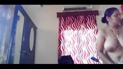 ងជាង doggy រចនាប័ទ្មនិង masturbating pussy