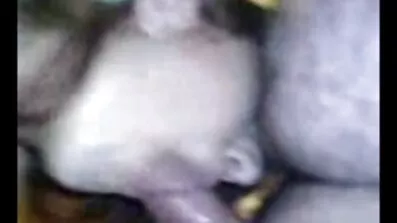 Masturbates ប៍ននៅលើ balcony ផងដរឃ្លាន