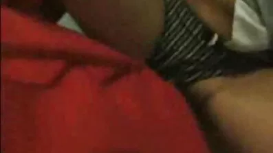 Oiled លោក Dick និង fucked ក្មេងស្រី pussy មានរោម