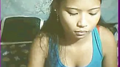 Stepmom Horny បានដោះអាវទ្រនាប់របស់នាងនិង fucked stepson របស់នាង