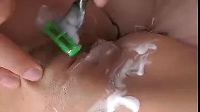 ឈុតខាំអណ្តាត fucker មិនឈប់ឈរ